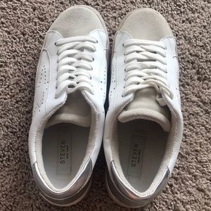 Steve Madden Rezza Sneakers